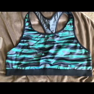 Old Navy Active sports bra size XXL